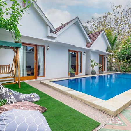 Lahi Villa Batununggul Exterior photo